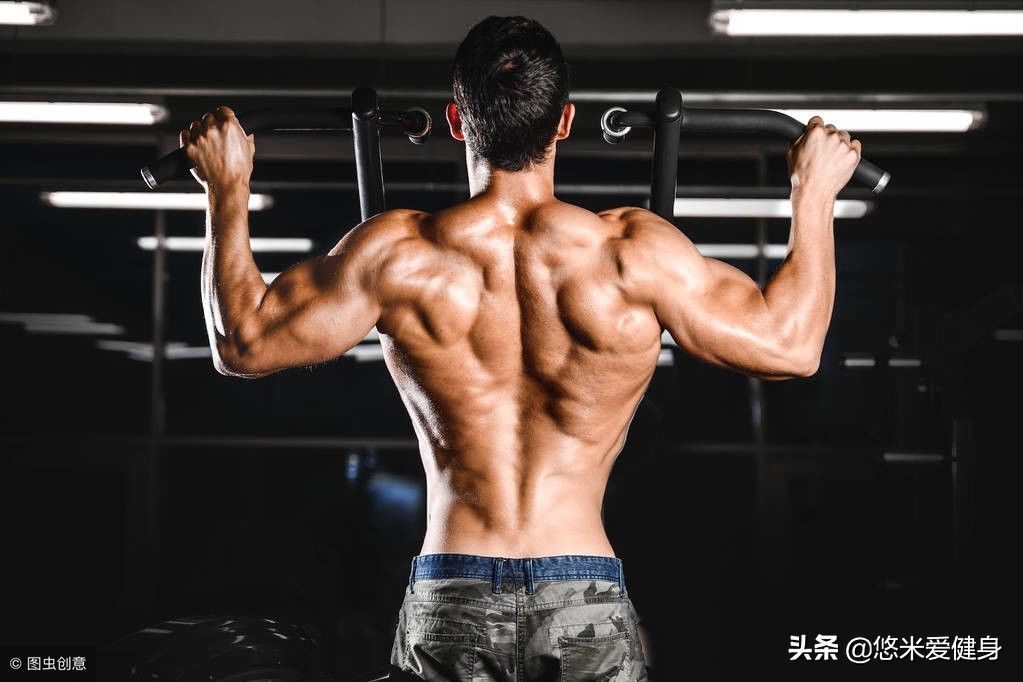 轻松|如何提升引体向上的数量？强化这3个细节，完成15个动作很轻松