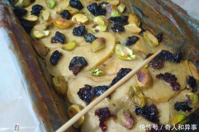 平安夜收到的苹果太多怎么办做个简单又甜蜜的苹果蛋糕吧