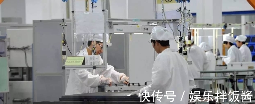 员工|富士康招募20万员工不管用?iPhone13仍出现缺货,库克如何应对?