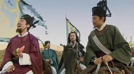 不已|死囚吃断头饭时,官府为何给一块生肉?犯人反倒感激不已