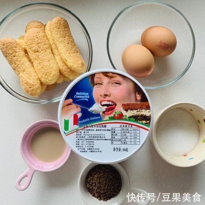 打蛋器|传统意式提拉米苏，含手指饼干做法及各配方对比