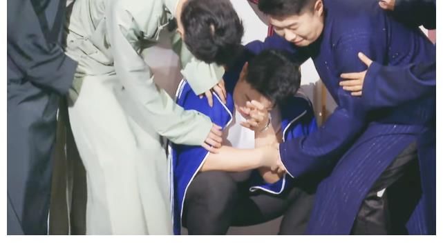 可烧饼|赢得起输不起，郭德纲不捧他，是有原因的
