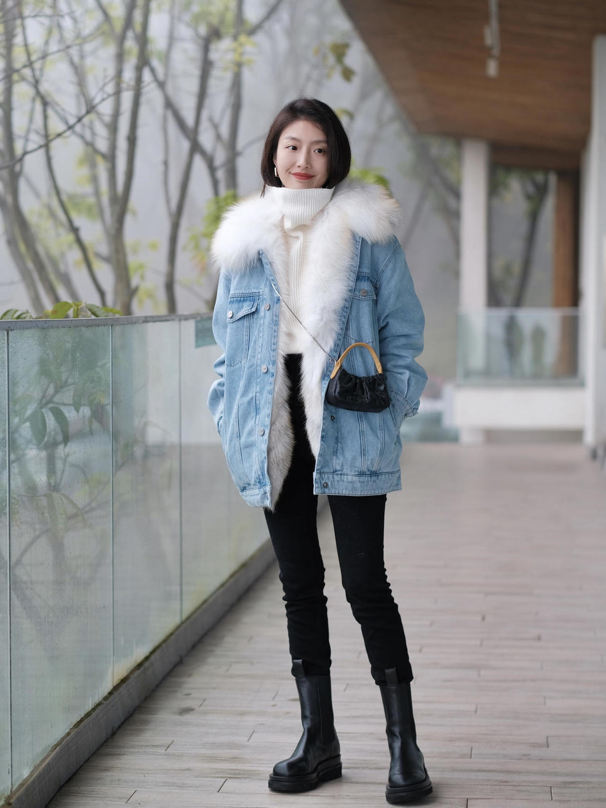 休闲感|牛仔外套也能穿出贵气感,这些搭配保暖舒适又洋气,谁穿谁美