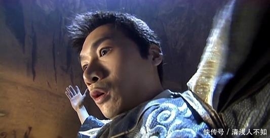 天龙后传：段誉与虚竹坠崖，遇见乔峰，三兄弟联手击毙扫地僧