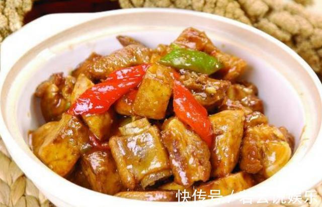 精选美食推荐豆腐蒸蛋,芋头排骨煲,酱烧鸡肉丸子的做法