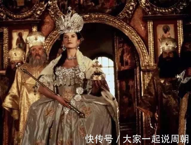 首饰 珠宝的集散地自古都是皇室,真正让人瞠目结舌,每件首饰价值连城