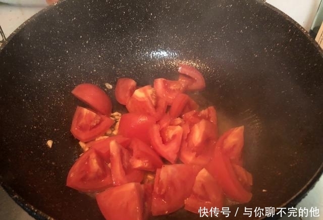 我家|这道菜酸甜开胃，营养美味，我家隔三差五就做一回，全家人都爱吃