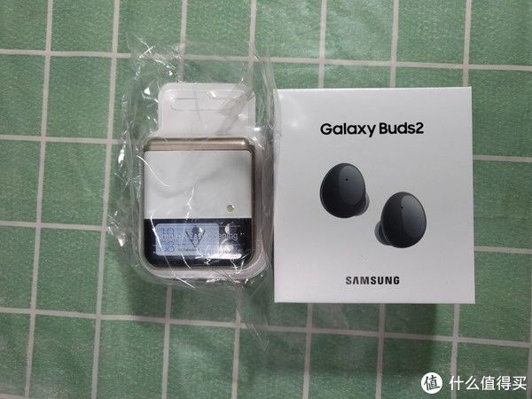 折叠屏|终于拔了这根草------三星Galaxy Z Flip3晒单