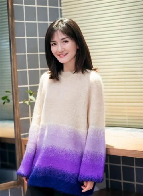 减龄|女人50岁后,别再剪短发了!今年流行这些发型,时髦减龄又气质