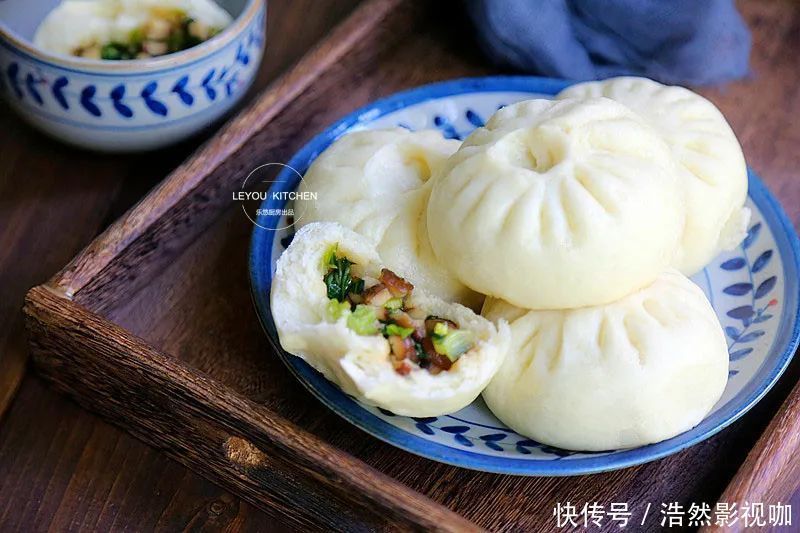 比肉|纯素馅大包子,鲜嫩多汁,比肉的还香,一次多蒸点,早餐也有了