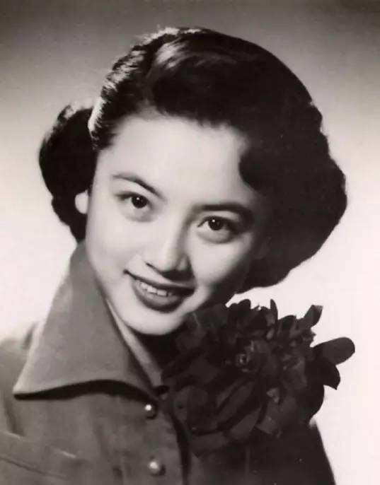 阮玲玉|民国四大美女旧照:少女林徽因,校园皇后陆小曼,默片影星阮玲玉