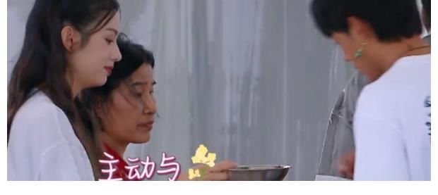 姚安娜|上综艺被夸像天使,周也极好的观众缘!