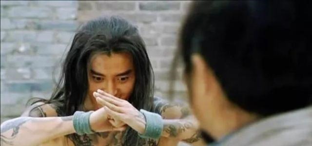 白虎堂$同是八十万禁军教头,林冲和王进谁武功更强高俅柴进史进知道