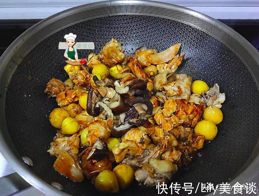 入秋后，吃猪肉不如多吃它，加土豆焖一锅太香了，秋补吃它特养人