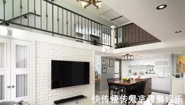 主卧|82平楼中楼,一进屋就被迷住了!楼梯做个大改造!等于多出一间房