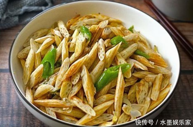 烹饪|它是穷人的“阿胶”，女性要多食它，补中益气，肌肤细腻年轻