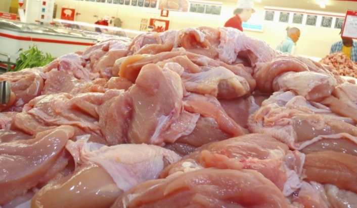 这肉5元1斤，蛋白质比猪肉高，天热要多吃，简单一炒，好吃下饭！