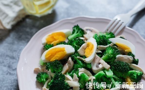 泡脚|50岁后,进入“养寿期”,有8大表现的人,恭喜你,有长寿资本