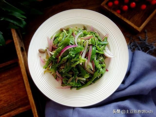 豆角丝|8月，这菜要常吃，营养价值很特别，适合秋补，这么做美味又低卡