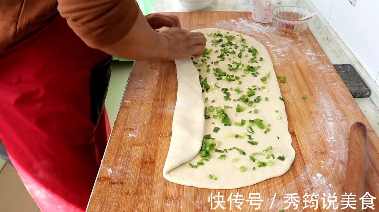 教您在家轻松做花卷,馒头松软、又白又好吃,看一遍就能学会