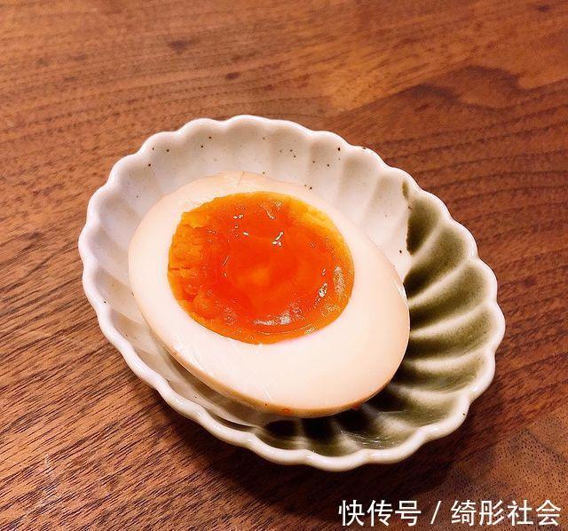 酱汁|日本拉面店必备!大叔教你日式溏心蛋,简单方便,非常好吃~