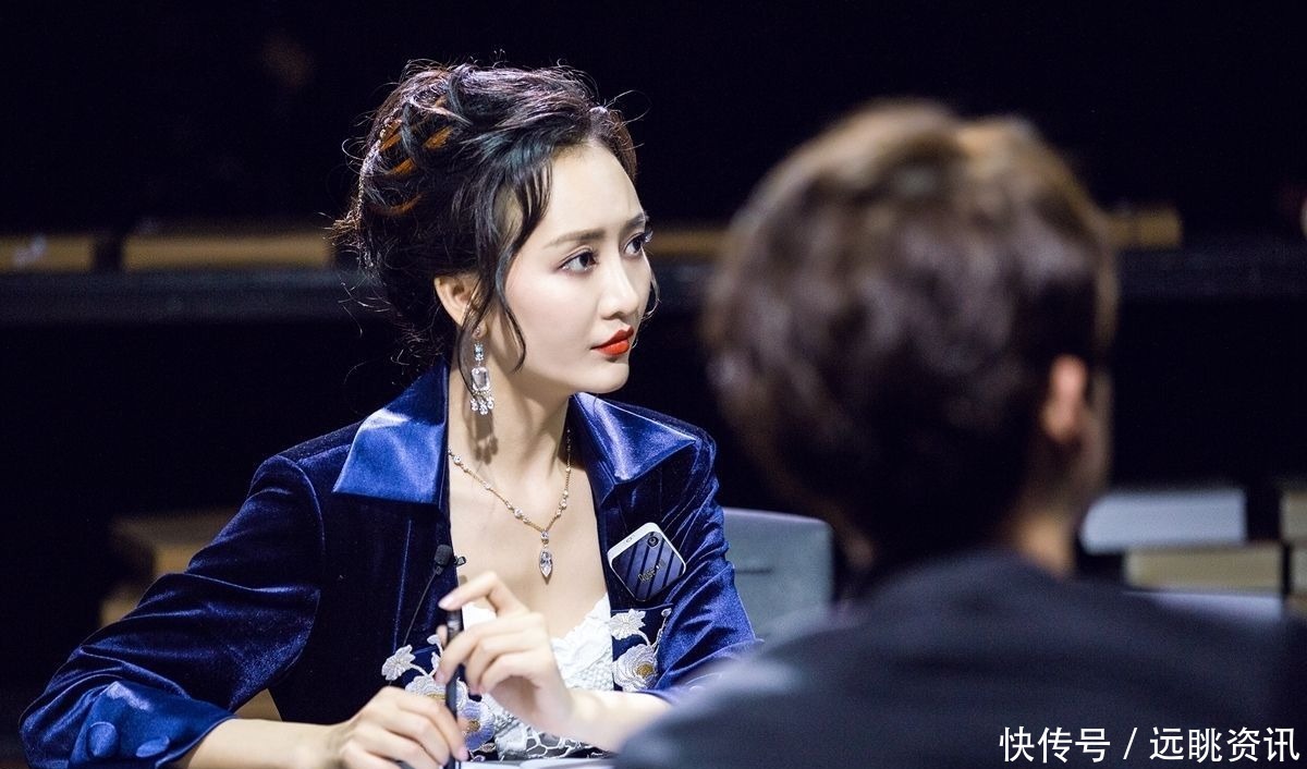 收入 不惧限薪令,明星们的对策让大家感到沮丧,收入不降反升