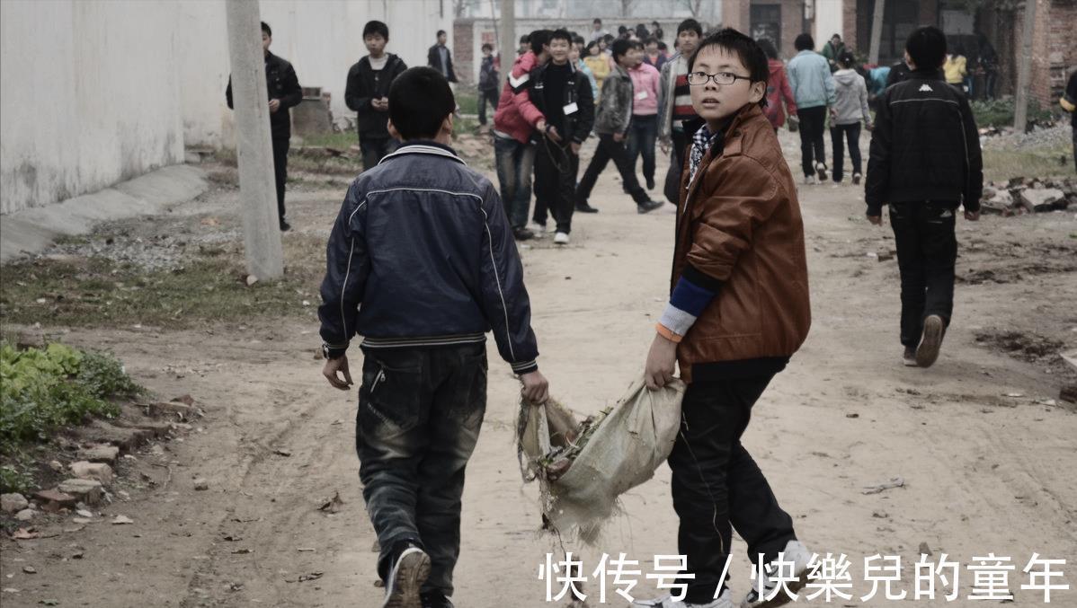 孩子|被忽视的13岁:有人从此跌落谷底,有人自此“开窍”成功逆袭