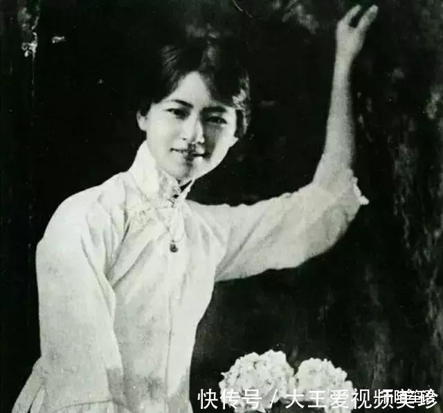 徐志摩|被张爱玲讽刺,被林徽因怼,被鲁迅瞧不起,为何她们都看不惯冰心