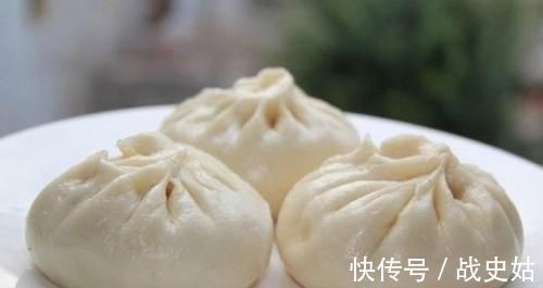 小吃货|怎么在晚上用酵母面发面,第二天蒸小吃货告诉你只需要一招