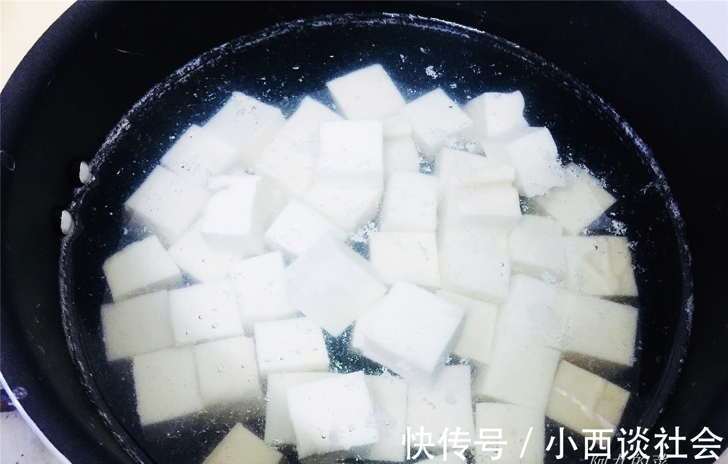 凉菜|入秋后,多吃这菜最好,增进食欲,清热又润燥,成本才几块钱