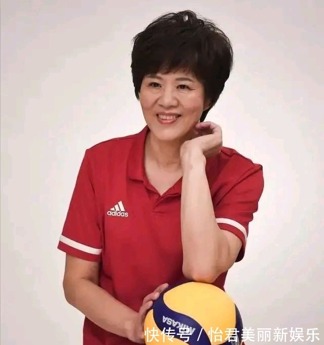 中國女排|中國女排如果東京奧運(yùn)奪冠，郎平會(huì)繼續(xù)留任打造新生力量嗎？