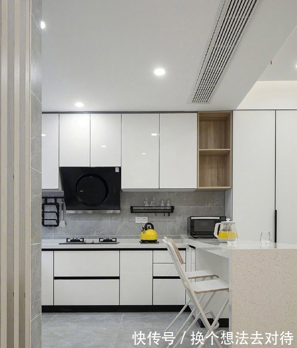 装修|180㎡现代风格装修很时尚，开放式空间设计，尽显大家风范！