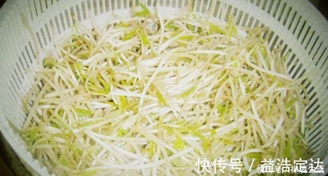 小蛮腰|韭菜和“它”是搭档，一周吃2次，刮油又排便，大肚腩都变平了