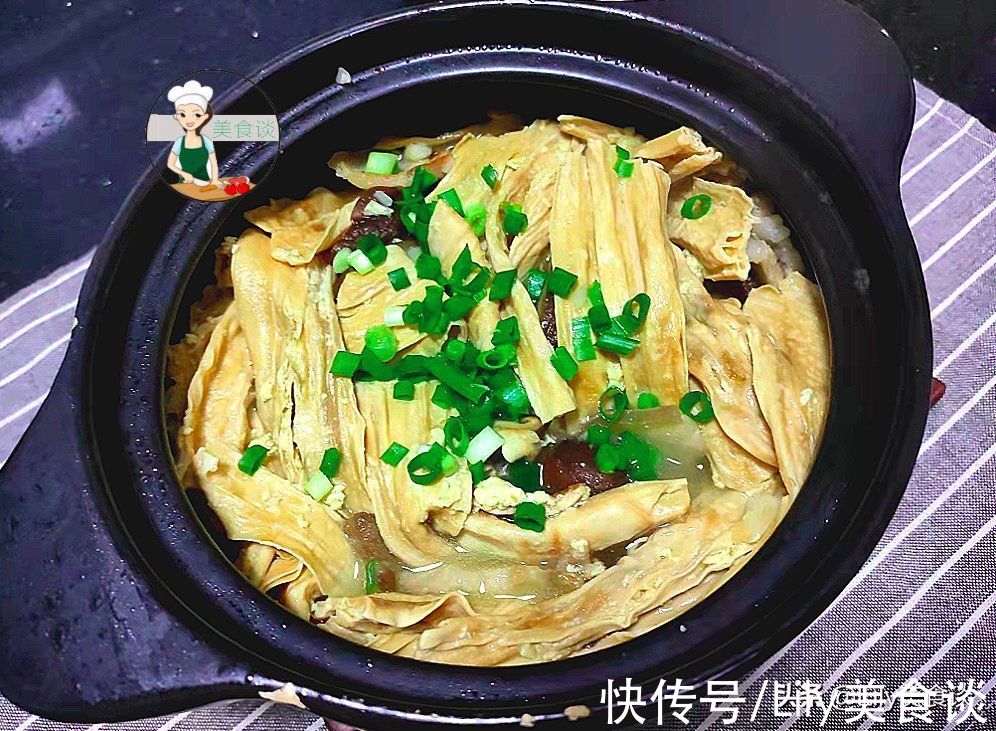 冬天，五花肉和它是绝配，泡软一煎一焖，简单又营养，多给孩子吃