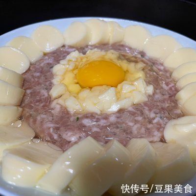 美味不打烊,这款冬日夜宵肉糜炖蛋你不能错过