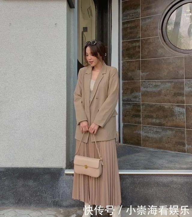 时髦|今年冬天流行“9分穿搭法”,洋气又时髦,特显高