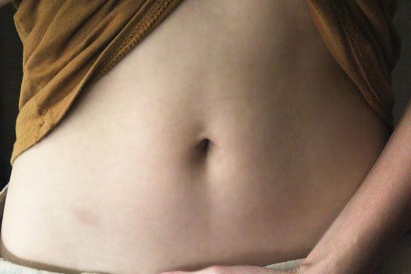 月经|女性来月经时,4种食物舍得吃,暖宫又排污,子宫会比较健康