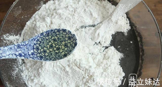 黑芝麻|冬天多吃此糕点,头发乌黑亮丽,看着显年轻,老人小孩都爱吃