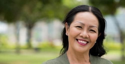 关节|女人过了50岁,2种食物可以多吃,养骨护关节,人也更显年轻