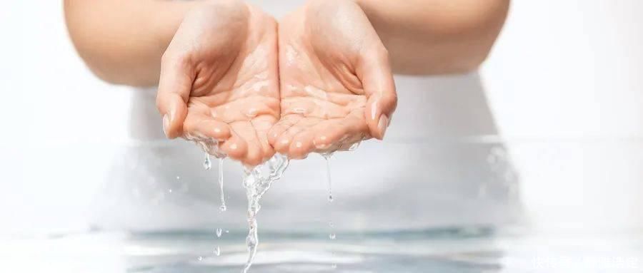 截肢|一个手贱,姑娘整片指甲盖都被拔了…还有人因此截肢!