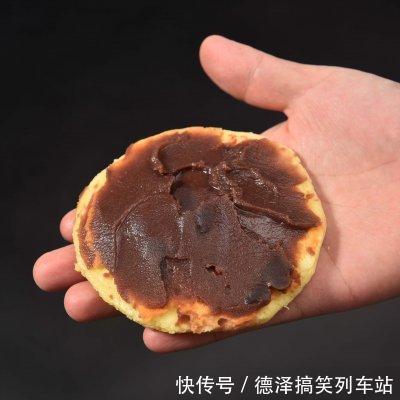 毛巾|厨娘教你一招巧做怀旧零食 ｜ 红豆铜锣烧
