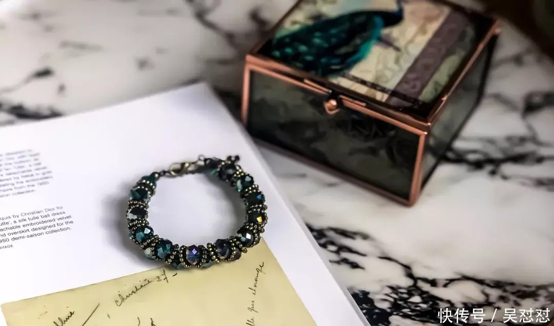 轻奢首饰的三十年，施华洛世奇的水晶泪