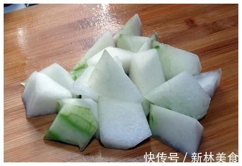 减肥期间|五大公认的“减肥蔬菜”,减肥的人若爱吃,轻松甩掉“大肚腩”