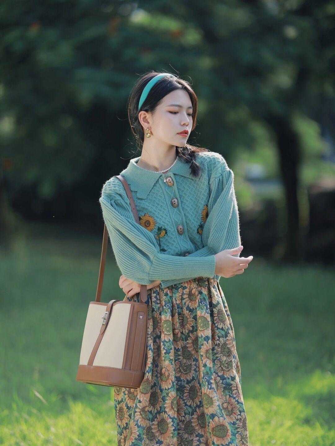 小姐姐|这个秋季,针织外套必不可少,你更喜欢哪种风格?照着穿就很洋气