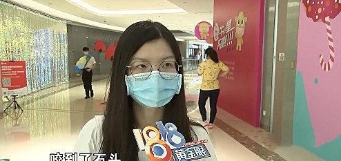  磕牙|女子吃扇贝咬断牙齿要求赔偿，店家：有磕牙动作但无法证实