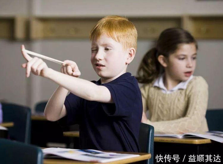 想象力|孩子出现以下5种表现,家长等着享福吧,说明孩子的智商高