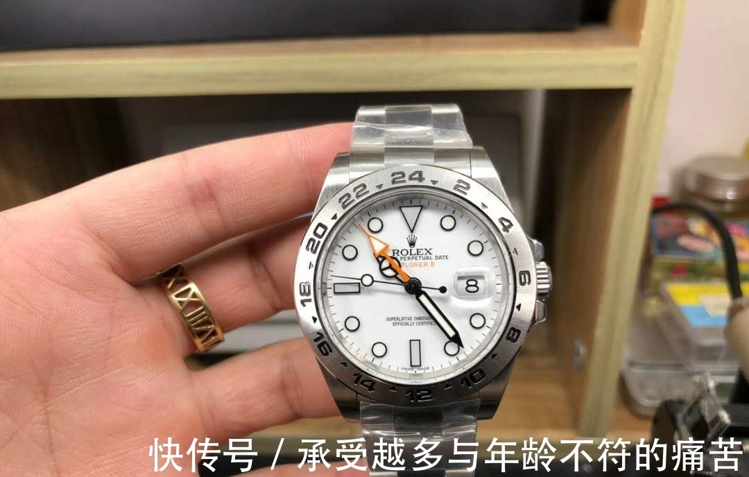 康卡斯|30岁年轻人买表,这三款才是首选,牌子大还不贵