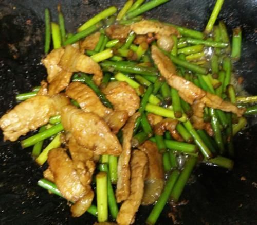 切法|炒肉时，直接下锅就错了，牢记这3个技巧，肉质细嫩爽滑，太香了