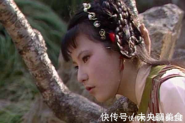 林家!红楼小人物:雪雁有何来历?为何成为黛玉带来的唯一丫头?