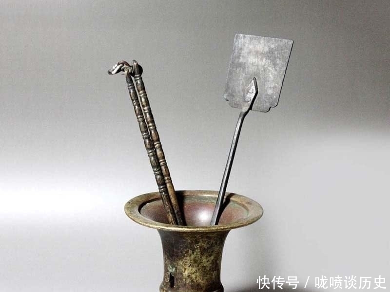 食物$老外嘲笑中国的筷子是“难看的小木棍”,殊不知刀叉早被玩腻了